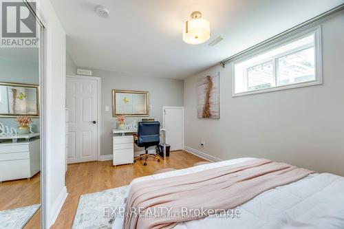 12 Bowshelm Court, Mississauga, ON - Indoor Photo Showing Bedroom