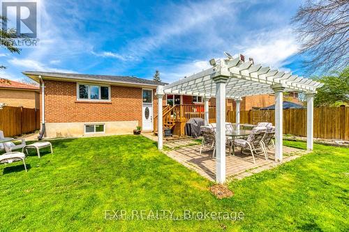 12 Bowshelm Court, Mississauga, ON - Outdoor