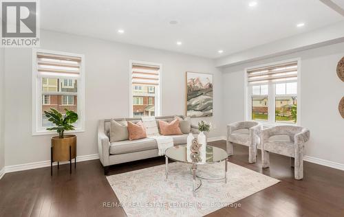 61 Stewardship Road, Brampton (Northwest Brampton), ON - Indoor Photo Showing Living Room