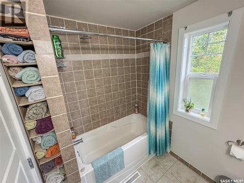 903 Grand Avenue, Indian Head, SK - Indoor Photo Showing Bathroom