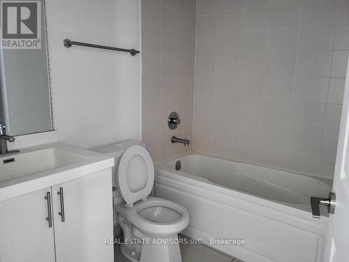 505 - 9560 Markham Road, Markham, ON - Indoor Photo Showing Bathroom