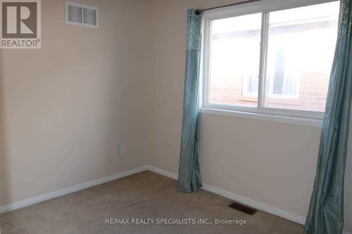 66 Sweet Clover Crescent, Brampton (Sandringham-Wellington), ON - Indoor Photo Showing Other Room