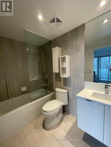 Ph12 - 195 Redpath Avenue, Toronto, ON - Indoor Photo Showing Bathroom