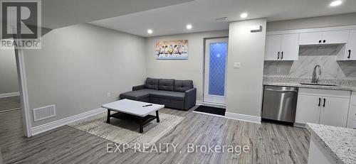 Bsmt - 5 Junior Road, Brampton (Northwest Brampton), ON - Indoor