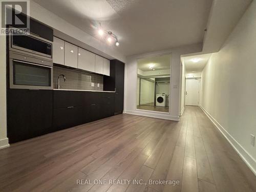 614 - 318 Richmond Street W, Toronto (Waterfront Communities), ON - Indoor Photo Showing Other Room