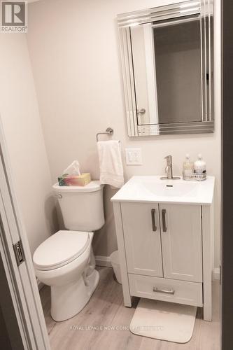 6 - 2242 Upper Middle Road, Burlington, ON - Indoor Photo Showing Bathroom