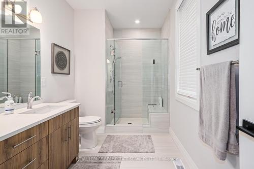 172 Courtland Street, Blue Mountains (Blue Mountain Resort Area), ON - Indoor Photo Showing Bathroom