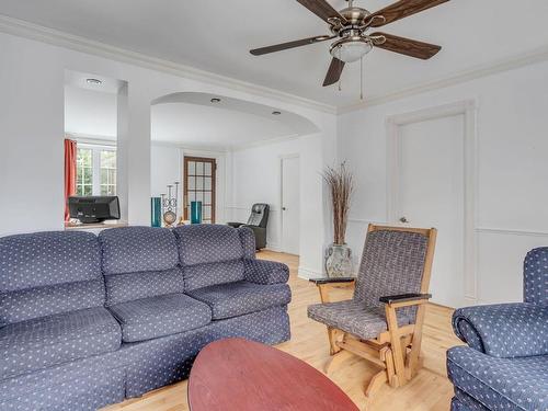 Living room - 50  - 56 Rue St-Jean-Baptiste E., Montmagny, QC - Indoor Photo Showing Living Room