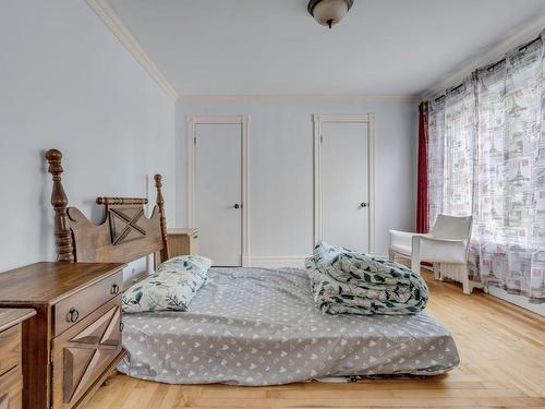 Master bedroom - 50  - 56 Rue St-Jean-Baptiste E., Montmagny, QC - Indoor Photo Showing Bedroom