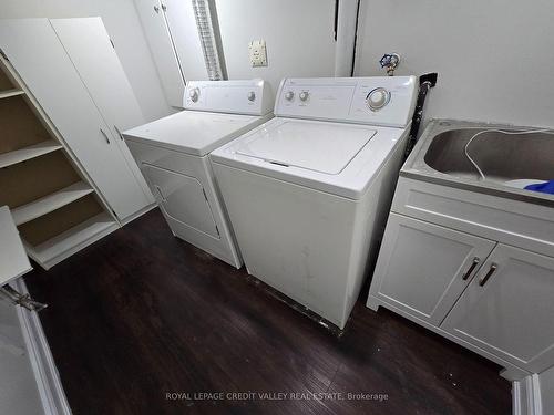 8 Studebaker Tr, Brampton, ON - Indoor Photo Showing Laundry Room