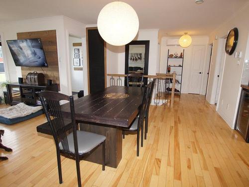 Dining room - 11 Rue Des Sittelles, Saint-Charles-Borromée, QC - Indoor Photo Showing Dining Room