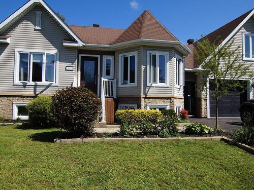 Frontage - 11 Rue Des Sittelles, Saint-Charles-Borromée, QC - Outdoor With Facade