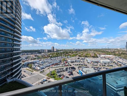 1612 - 7171 Yonge Street, Markham (Grandview), ON - Outdoor With View