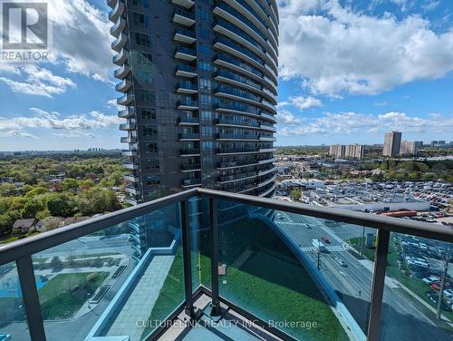 1612 - 7171 Yonge Street, Markham (Grandview), ON - Outdoor With View