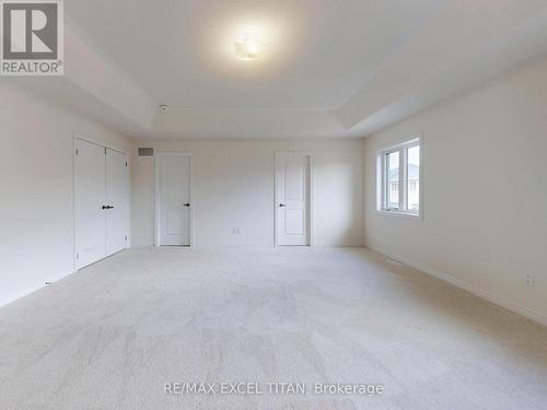 1449 Davis Loop, Innisfil, ON - Indoor Photo Showing Other Room