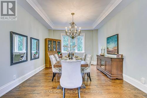 332 Sawyer Road, Oakville, ON - Indoor Photo Showing Dining Room