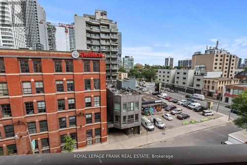 606 - 115 Richmond Street E, Toronto (Church-Yonge Corridor), ON - Outdoor With Balcony With Facade