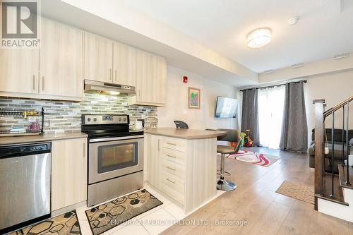 12 - 2063 Weston Road, Toronto (Weston), ON - Indoor Photo Showing Kitchen