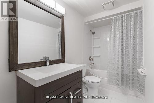 97 Kingswood Drive, Brampton (Brampton North), ON - Indoor Photo Showing Bathroom