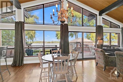 1303 Hilly Lane, North Grenville, ON - Indoor Photo Showing Dining Room