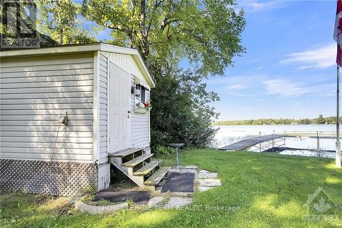 1303 Hilly Lane, North Grenville, ON - Outdoor