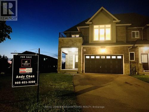 17 Pinot Crescent, Hamilton (Winona), ON - Outdoor