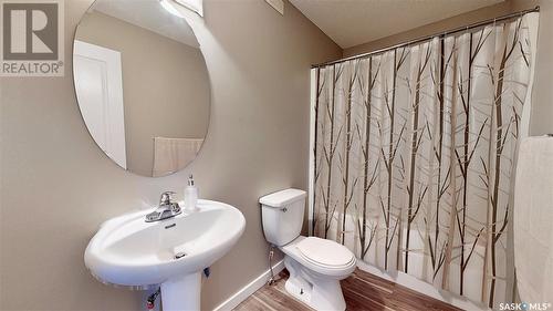 1007 Gull Road, Regina, SK - Indoor Photo Showing Bathroom