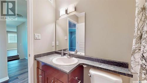 1007 Gull Road, Regina, SK - Indoor Photo Showing Bathroom