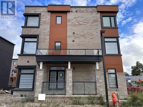 118 Wascana Road, Vaughan, ON - Outdoor With Facade