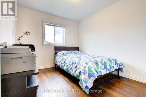 52 - 105 Bard Boulevard, Guelph (Pine Ridge), ON - Indoor Photo Showing Bedroom