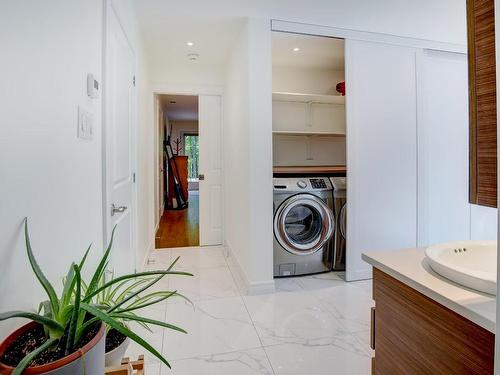 Salle de lavage - 2647 Ch. Mcgill, Sainte-Julienne, QC - Indoor Photo Showing Laundry Room