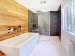 Ensuite bathroom - 