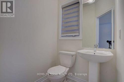 277 Fleetwood Drive, Oshawa, ON - Indoor Photo Showing Bathroom