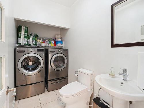 Salle de lavage - 243 Rue Du Bosquet, Pincourt, QC - Indoor Photo Showing Laundry Room