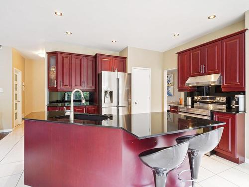 Cuisine - 243 Rue Du Bosquet, Pincourt, QC - Indoor Photo Showing Kitchen