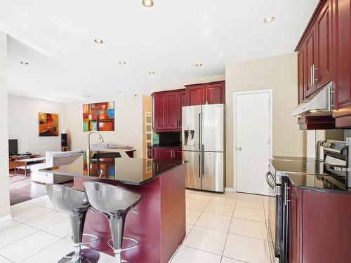 Cuisine - 243 Rue Du Bosquet, Pincourt, QC - Indoor Photo Showing Kitchen