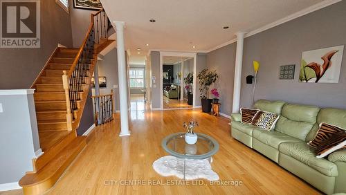 4972 Southampton Drive, Mississauga (Churchill Meadows), ON - Indoor Photo Showing Living Room