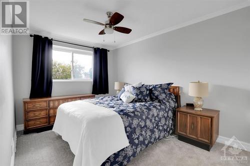 6432 St Louis Drive, Ottawa, ON - Indoor Photo Showing Bedroom