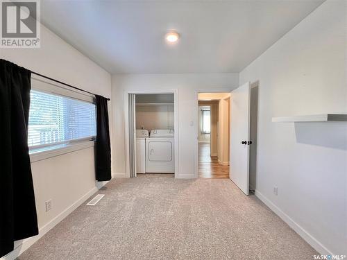 215 Simpson Street, Outlook, SK - Indoor Photo Showing Bathroom