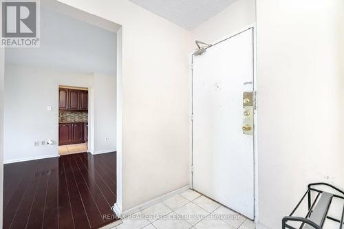 607 - 10 Sunny Glenway, Toronto (Flemingdon Park), ON - Indoor Photo Showing Other Room