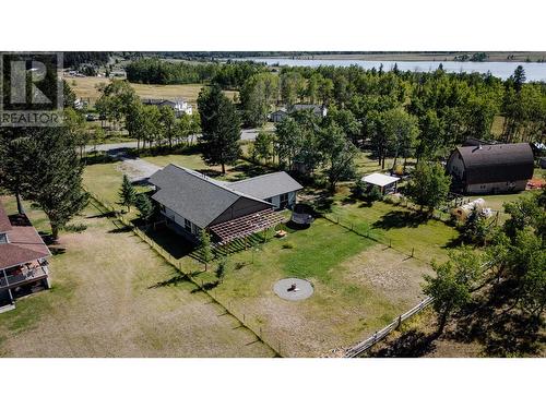 5070 Kinncum Place, 108 Mile Ranch, BC - Outdoor