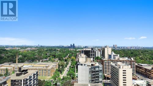 1704 - 185 Roehampton Avenue, Toronto (Mount Pleasant West), ON - Outdoor With View