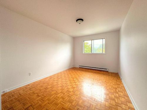 Bedroom - 8-355 Rue Front, Longueuil (Le Vieux-Longueuil), QC - Indoor Photo Showing Other Room