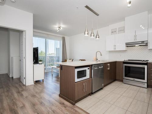 Kitchen - 307-959 Rue Jules-Huot, Laval (Chomedey), QC - Indoor Photo Showing Kitchen