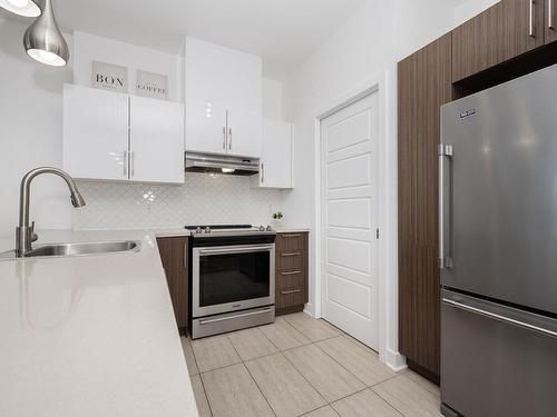 Kitchen - 307-959 Rue Jules-Huot, Laval (Chomedey), QC - Indoor Photo Showing Kitchen