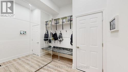 374 Elmwood Avenue, Richmond Hill (Harding), ON - Indoor Photo Showing Other Room