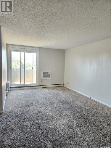 410 590 Laurier Street W, Moose Jaw, SK - Indoor Photo Showing Other Room