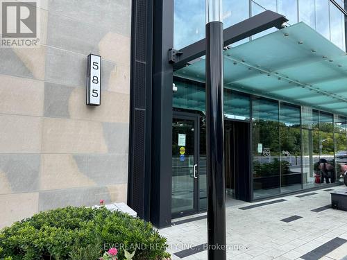 521 - 585 Bloor Street E, Toronto (North St. James Town), ON - Indoor Photo Showing Bathroom