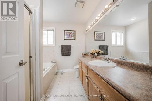 1634 Chelton Place, London, ON - Indoor Photo Showing Bathroom