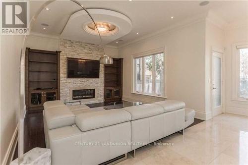 340 Elmwood Avenue, Toronto, ON - Indoor Photo Showing Living Room With Fireplace